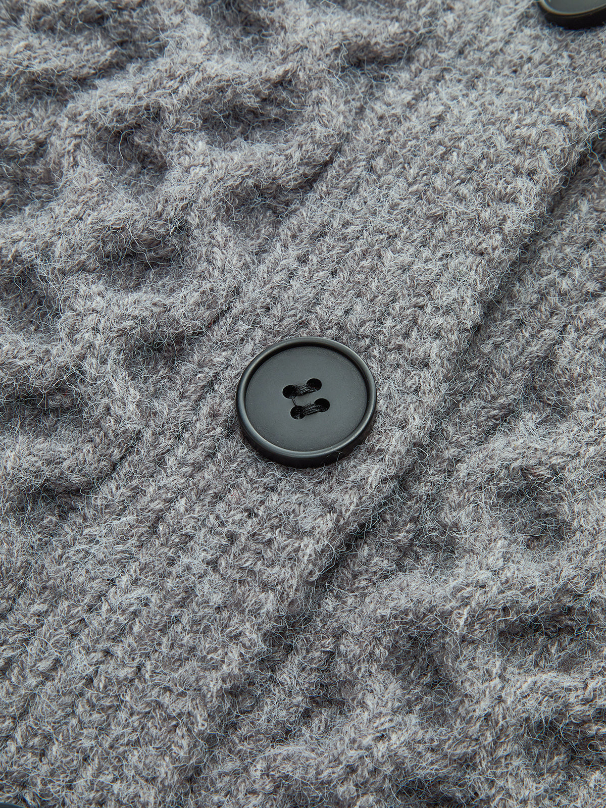 Cable-Knit Sleeveless Sweater Vest