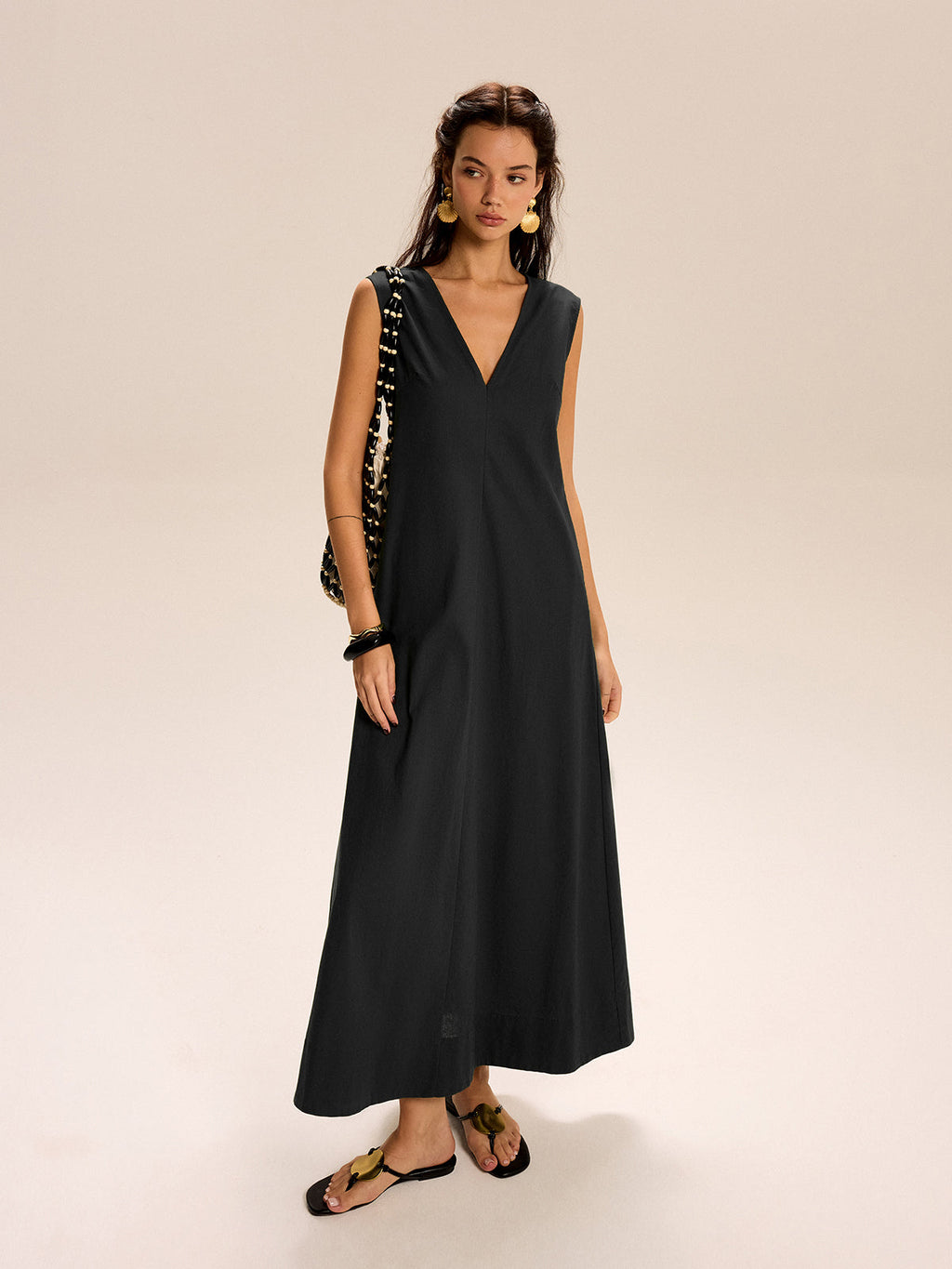 Linen & Cotton Pocketed V-Neck Maxi Dress