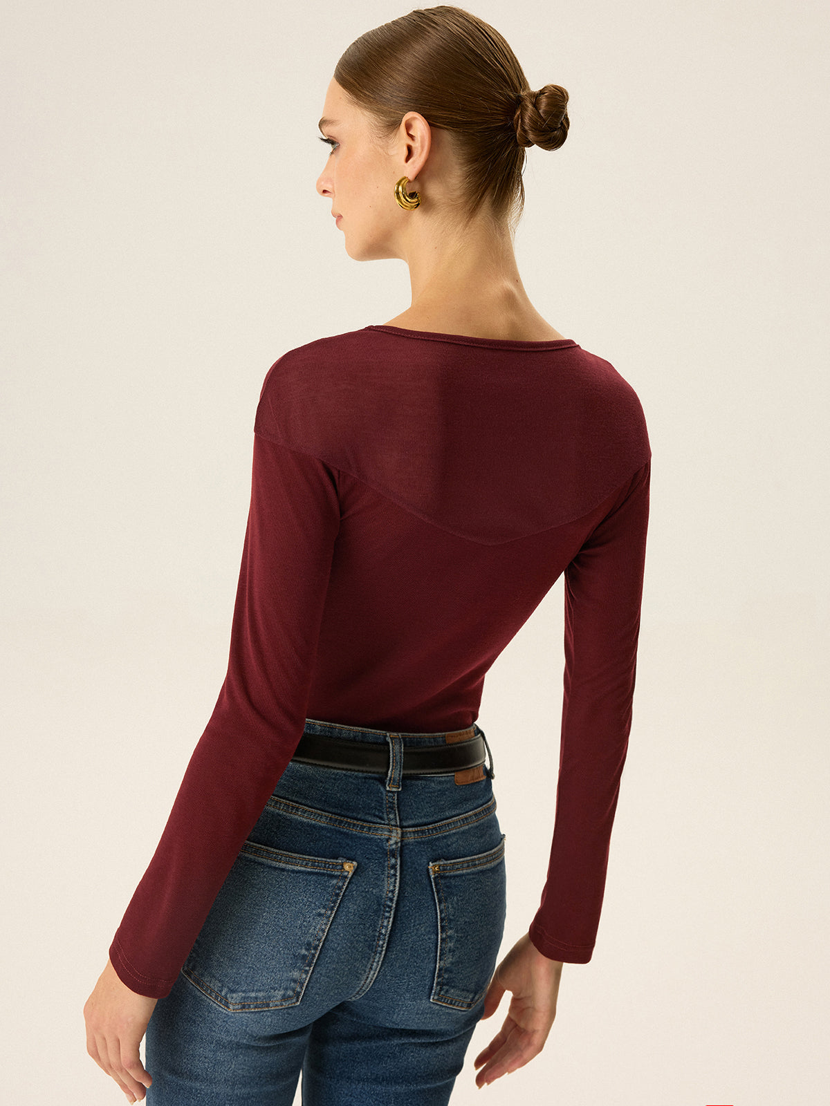 Langarm-Top mit Metalldetail