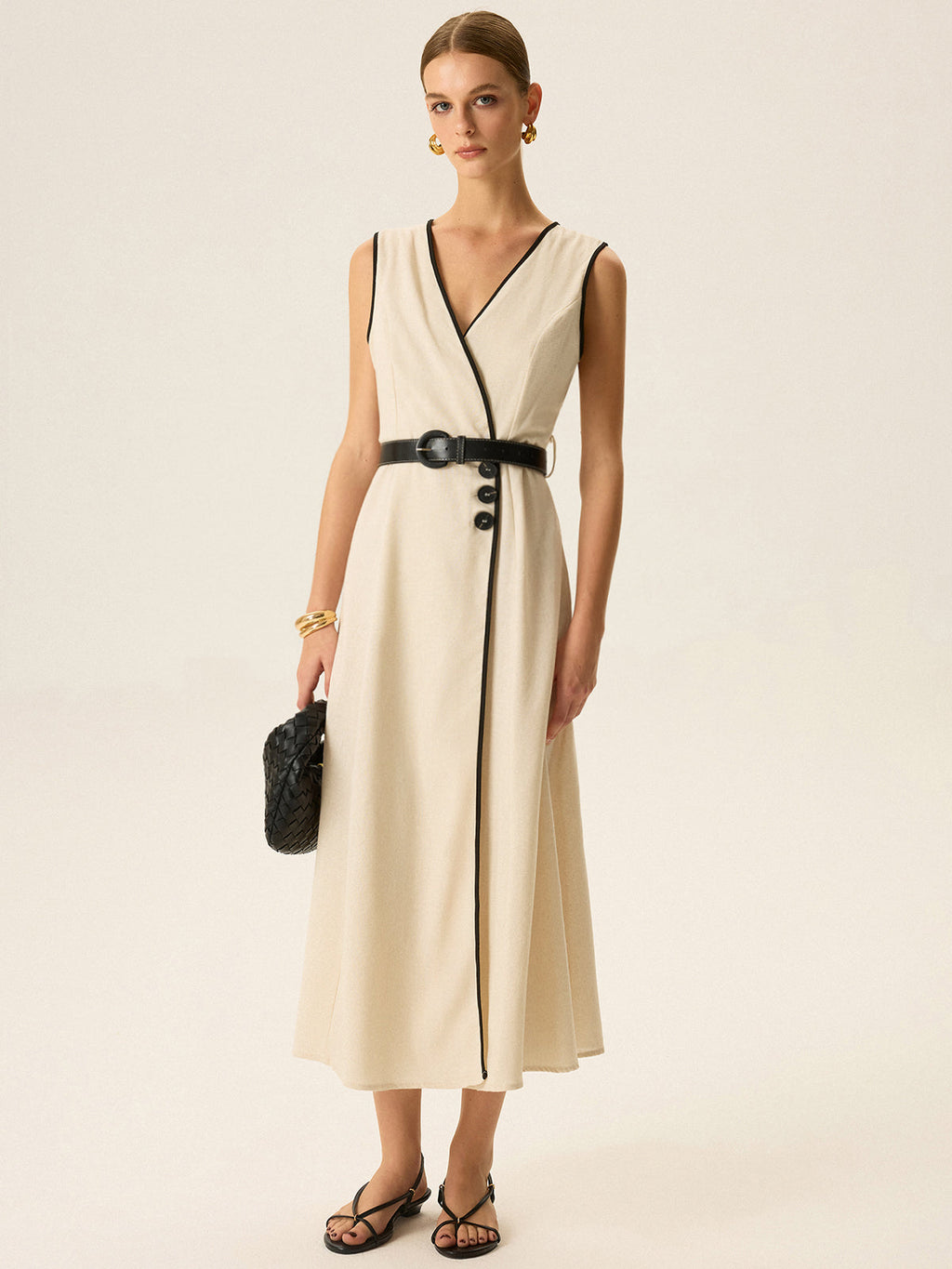 Midikleid mit Gürtel und Kontrastbesatz