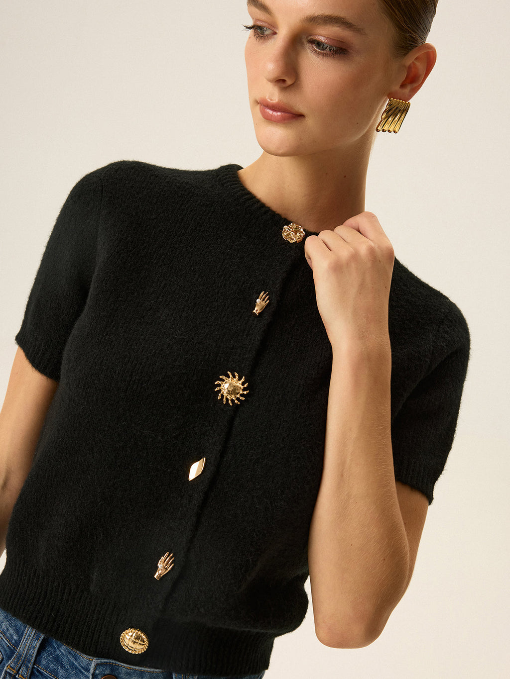 Strickjacke mit Metalldetails