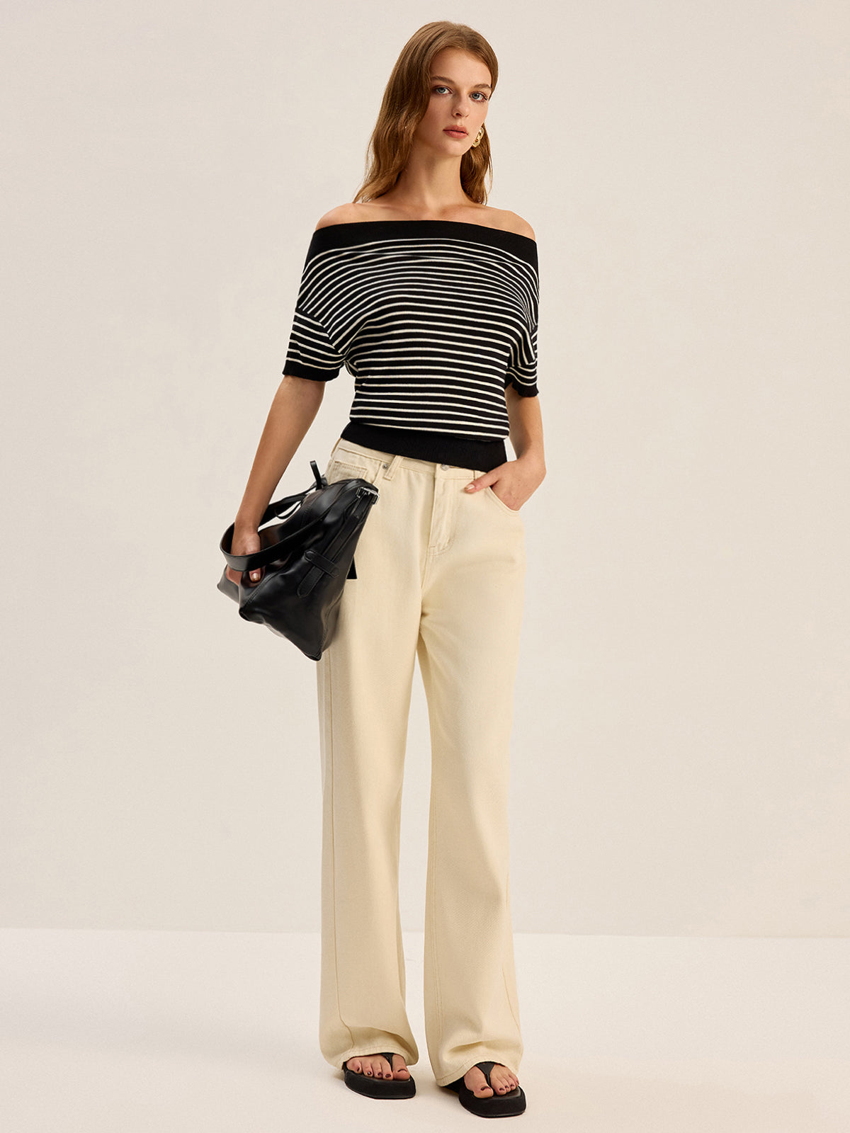 Gestreiftes Off-Shoulder Stricktop