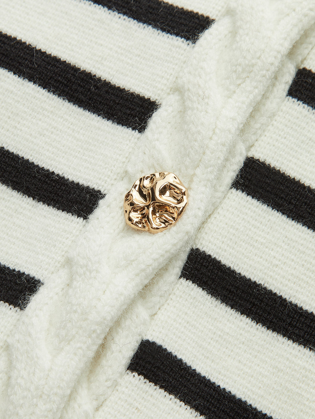 Cable Knit Trim Striped Vest
