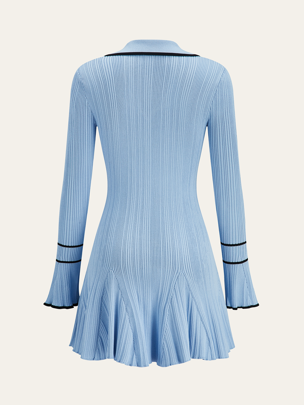 Strickkleid mit Revers und Kontrastbesatz