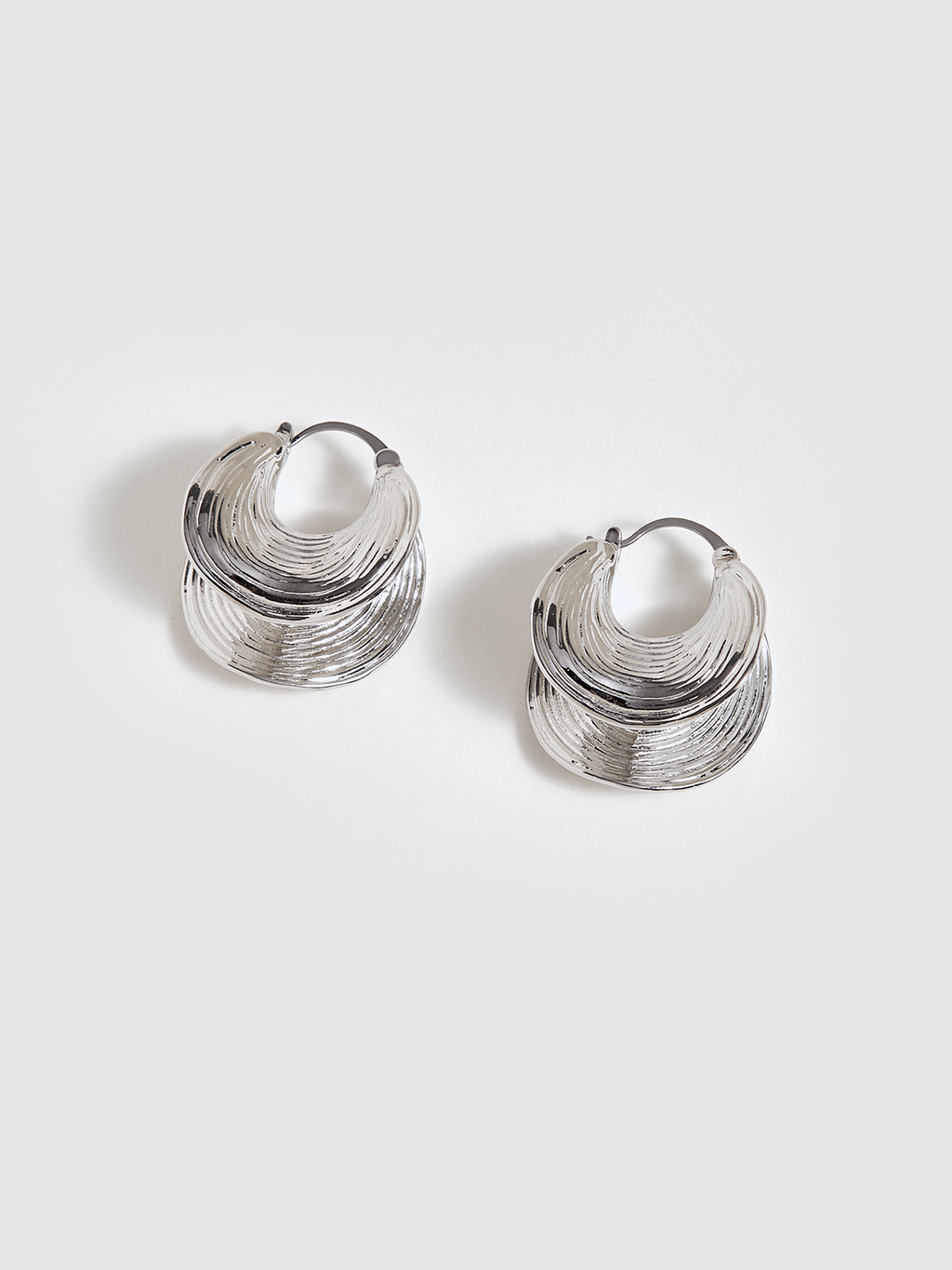 Boucles d'oreilles créoles texturées