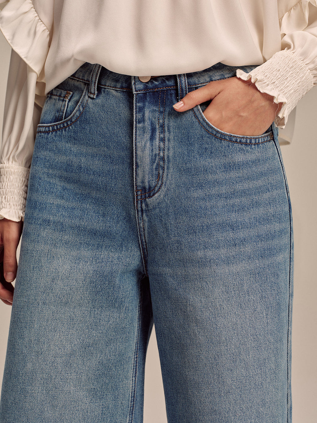 Jean large taille mi-haute sans ceinture