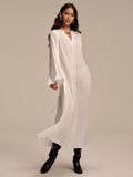 Robe longue plissée à manches longues et col métallique