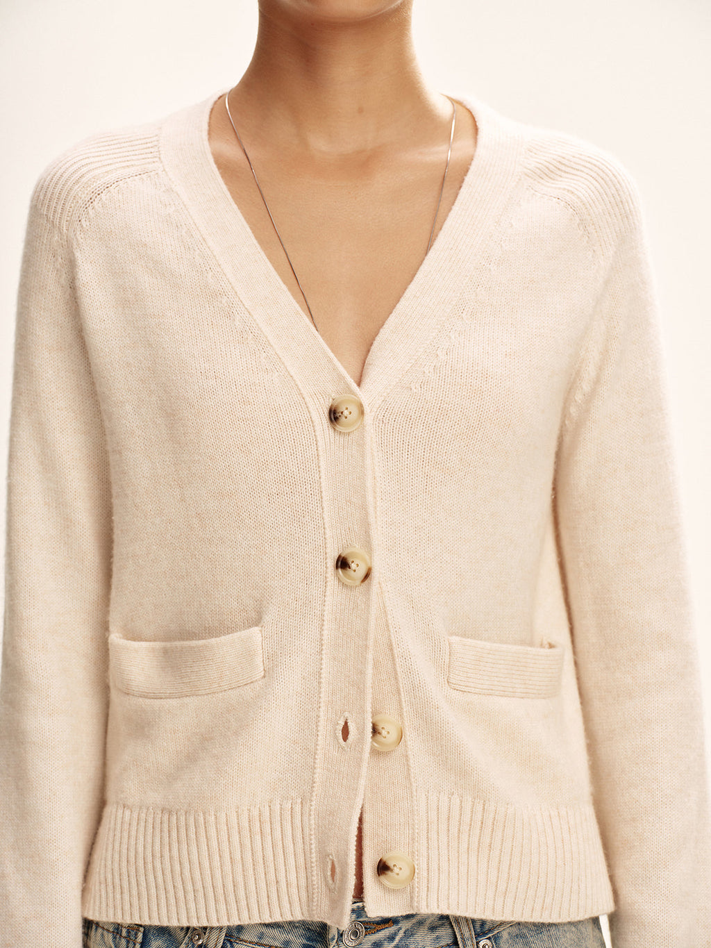 Cardigan en laine mélangée col en V