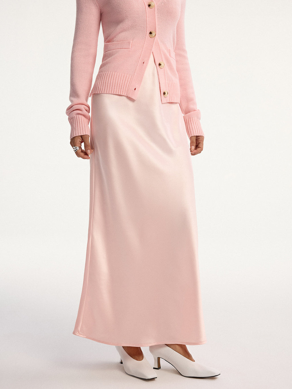Jupe longue en satin taille haute