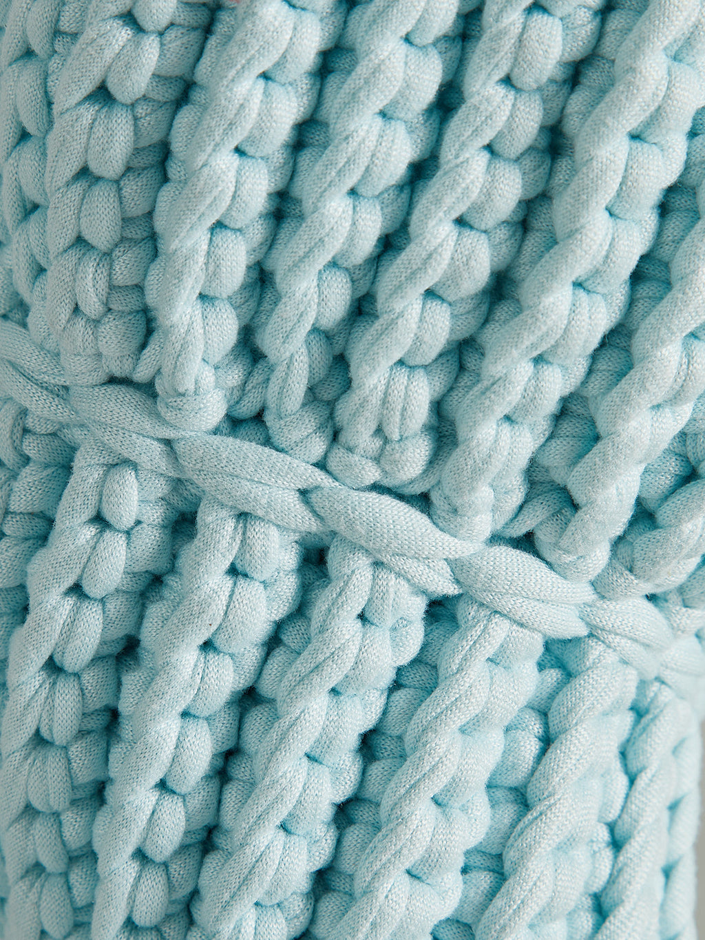 Crochet Conch-Shaped Handbag