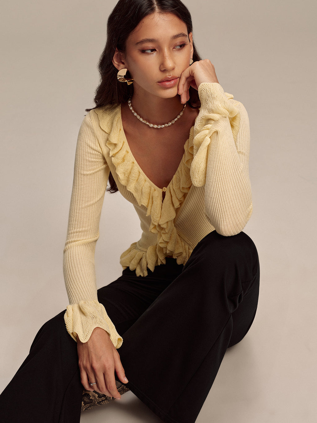 Ruffled V-Neck Knit Cardigan