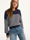 Gerippter Pullover mit Streifen