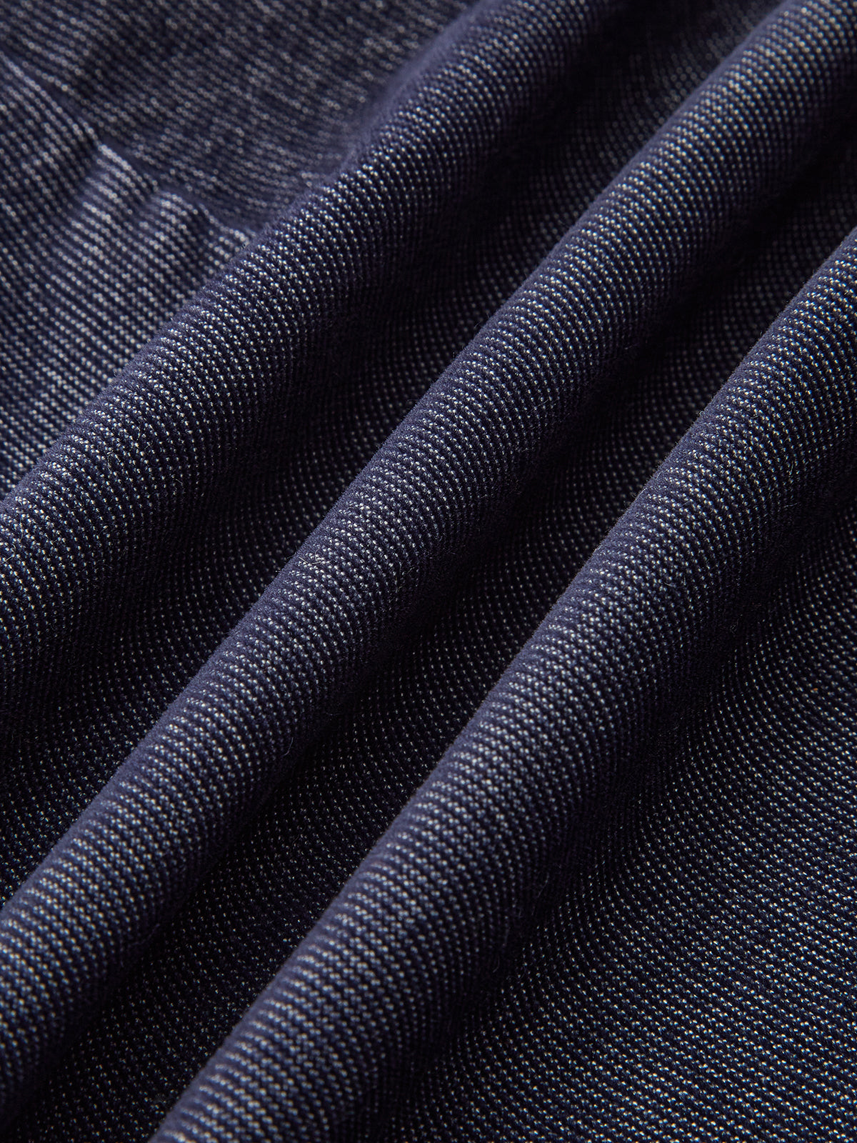 Minirock mit Metallknopfleiste 