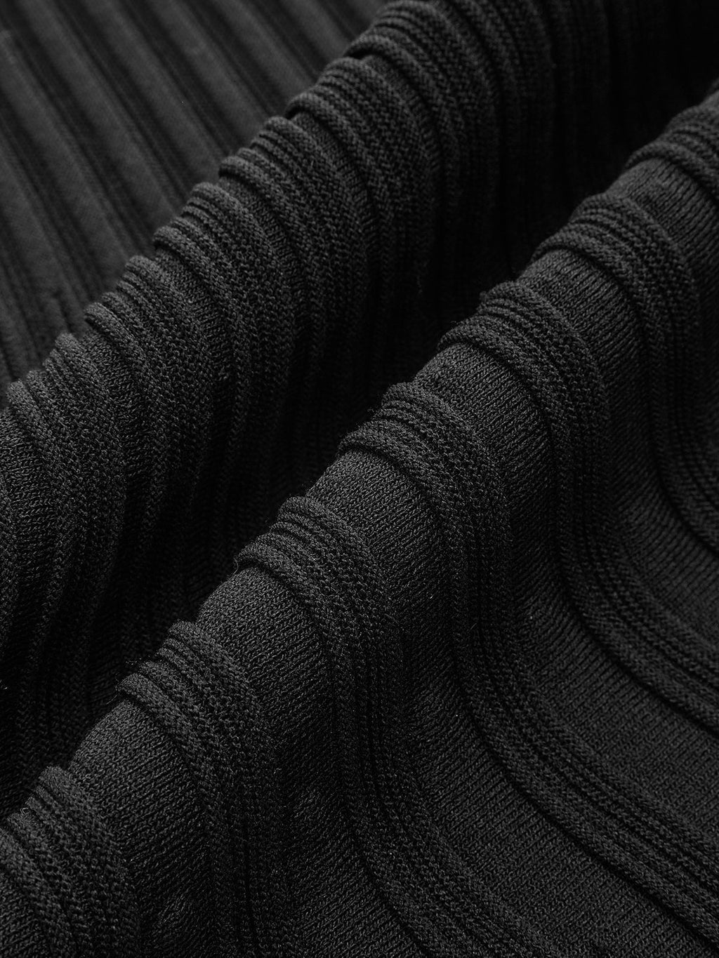 Pulloverkleid mit Stehkragen und ausgestelltem Rock
