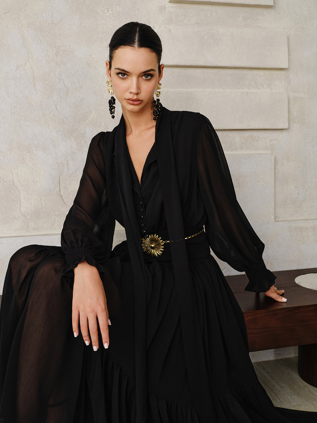 Chiffon-Maxikleid mit Schal