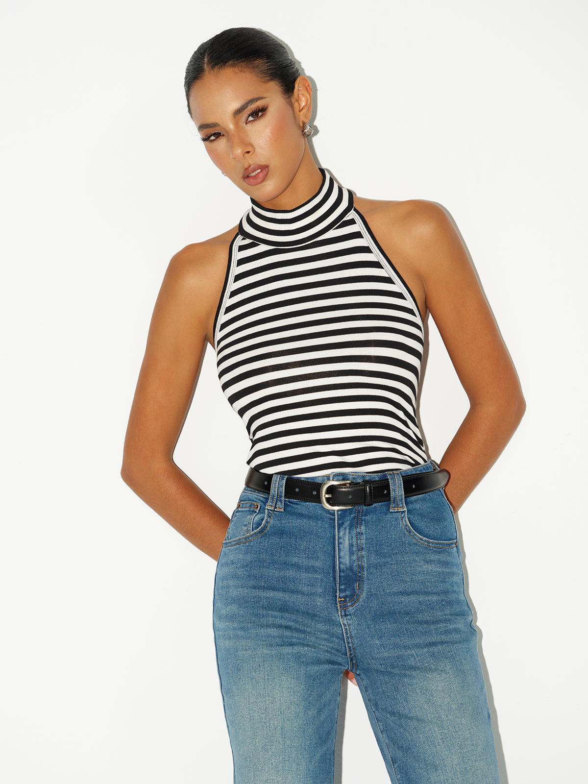 Gestreiftes wendbares Neckholder-Top