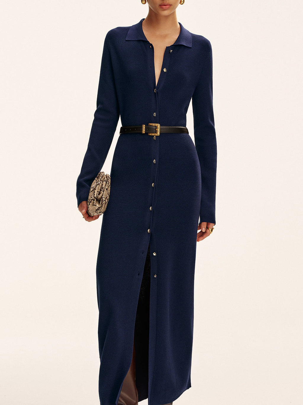 Robe longue en maille boutonnée à manches longues sans ceinture