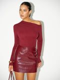 Gerafftes asymmetrisches Off-Shoulder T-Shirt