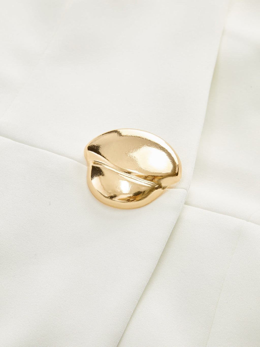 Ärmelloses Falten-Minikleid mit Metall-Detail
