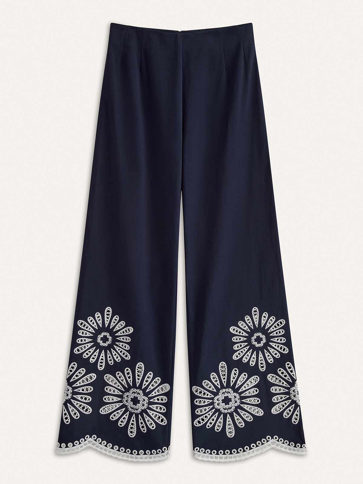 Hose aus Baumwollmischgewebe mit Blumenstickerei und Lochmuster