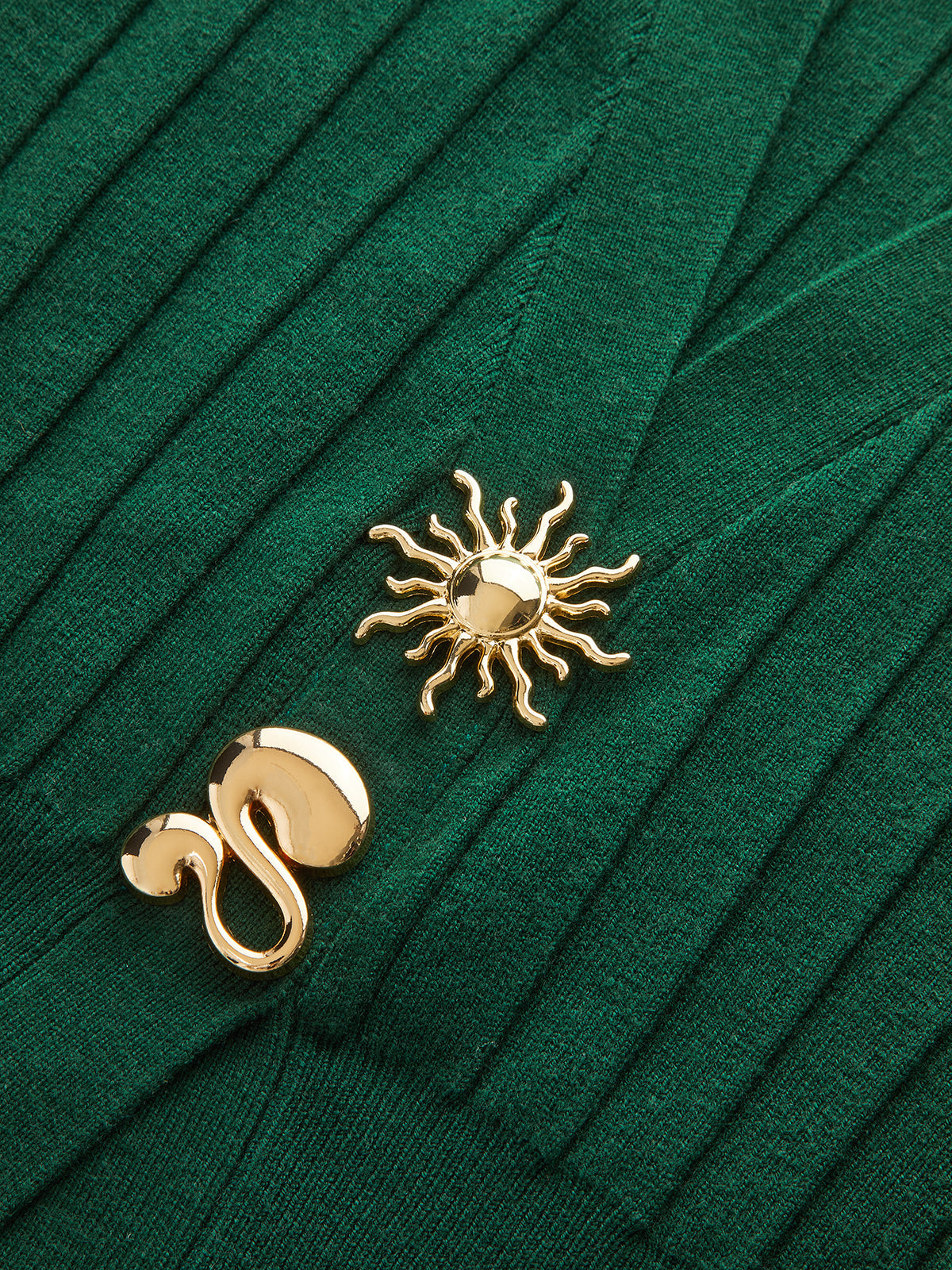 Metal Detail Cap Sleeve Ribbed Knit Vest