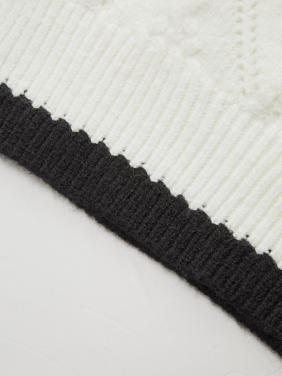 Contrast Trim Tie-Front Knit Cardigan