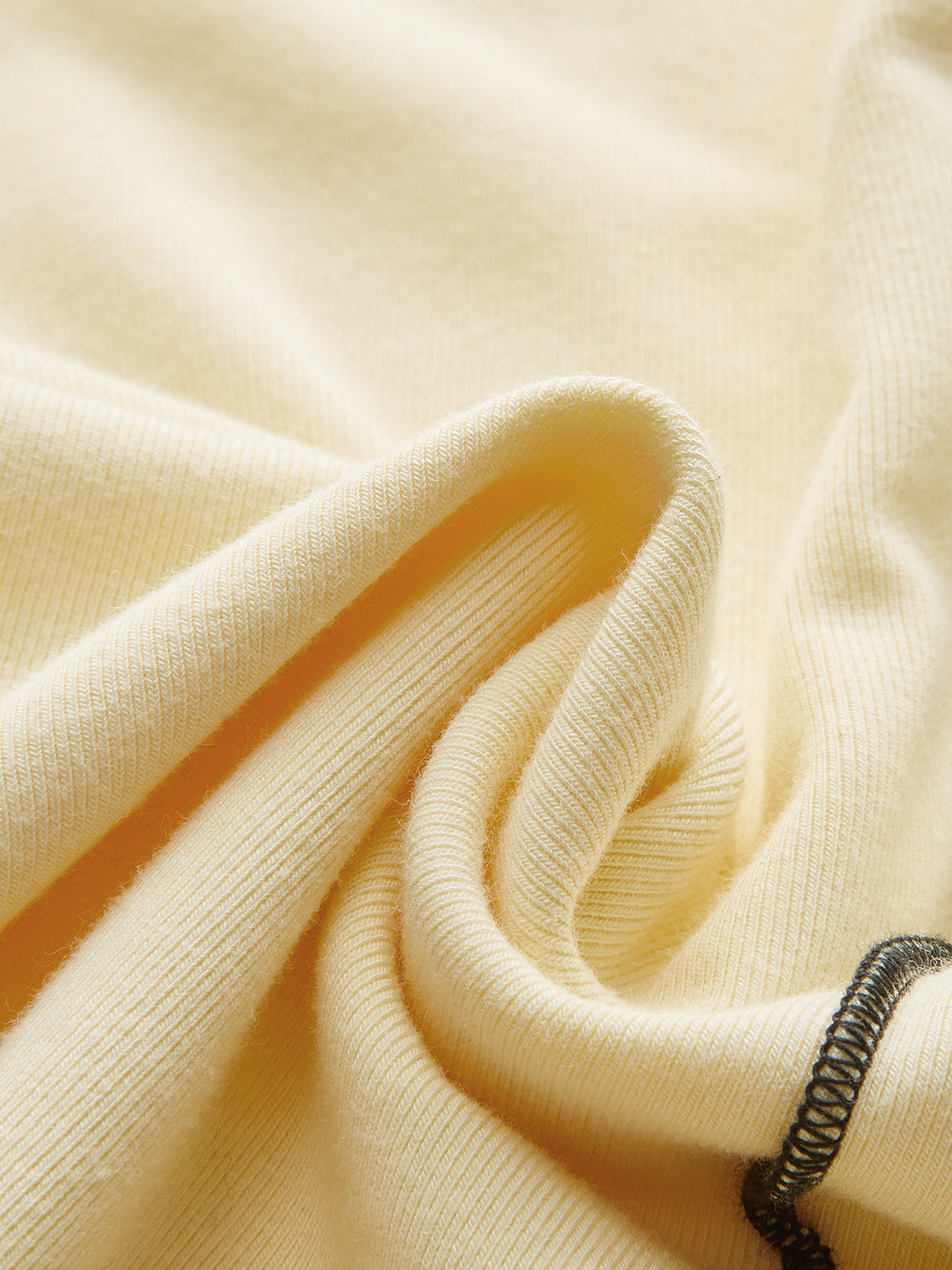 Long Sleeve Contrast Trim Ruffled T-Shirt