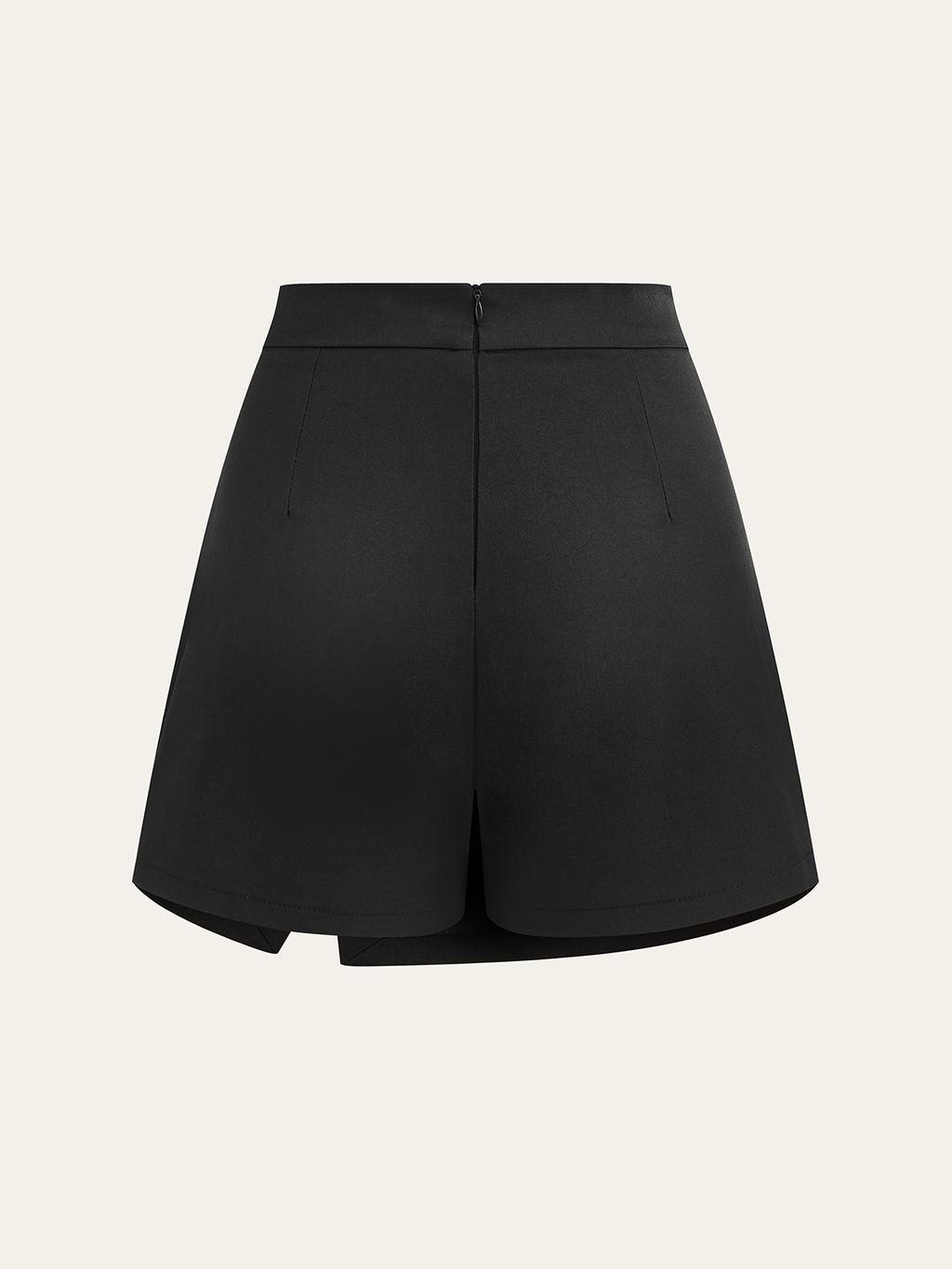 Jupe-culotte asymétrique avec décorations métalliques