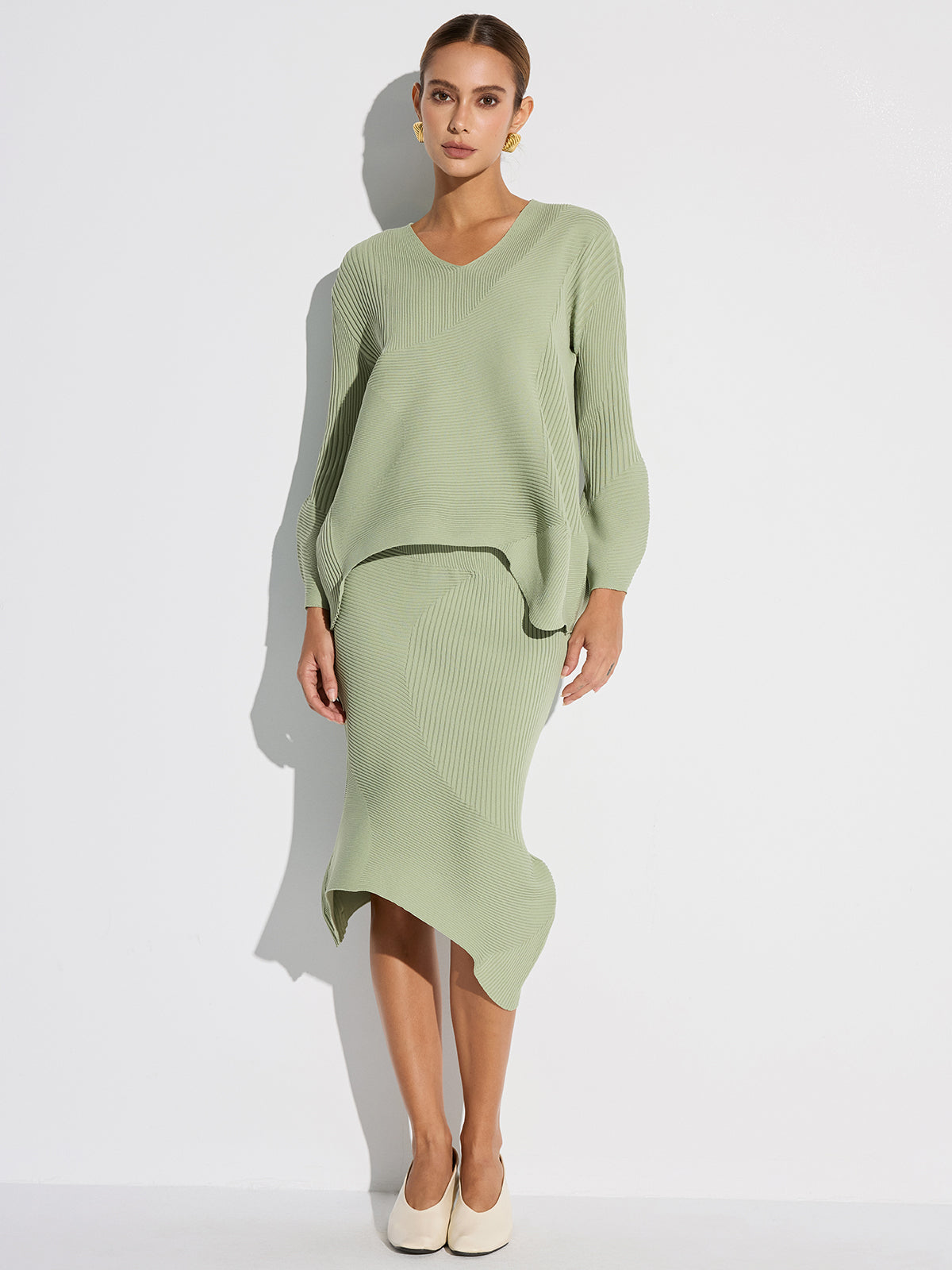 Textured Asymmetric Hem Knit Midi Skirt