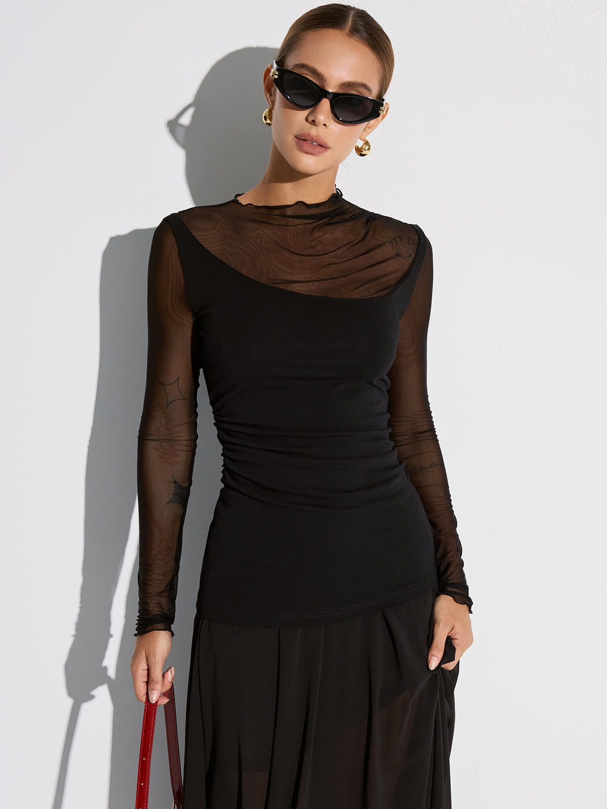 T-shirt à manches longues en maille semi-transparente