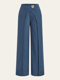 Gerade geschnittene Hose mit Metalldetail