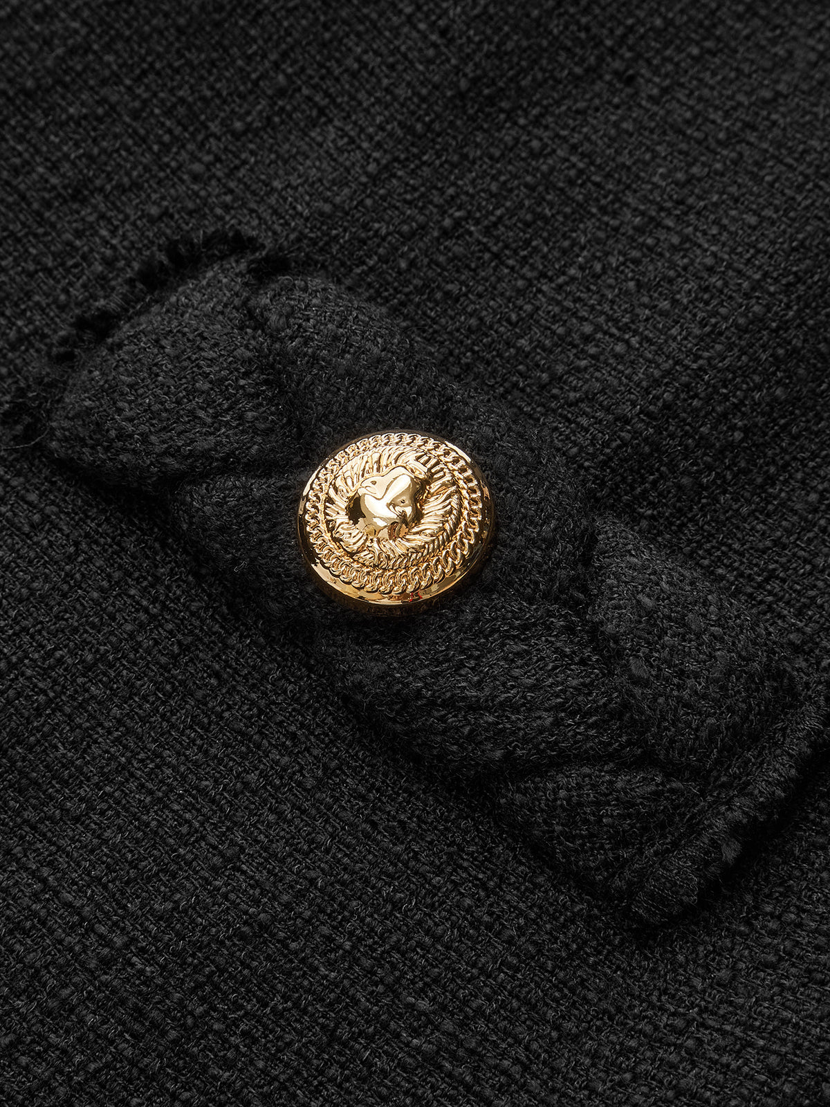 Robe courte en tweed tressé avec col et manches courtes