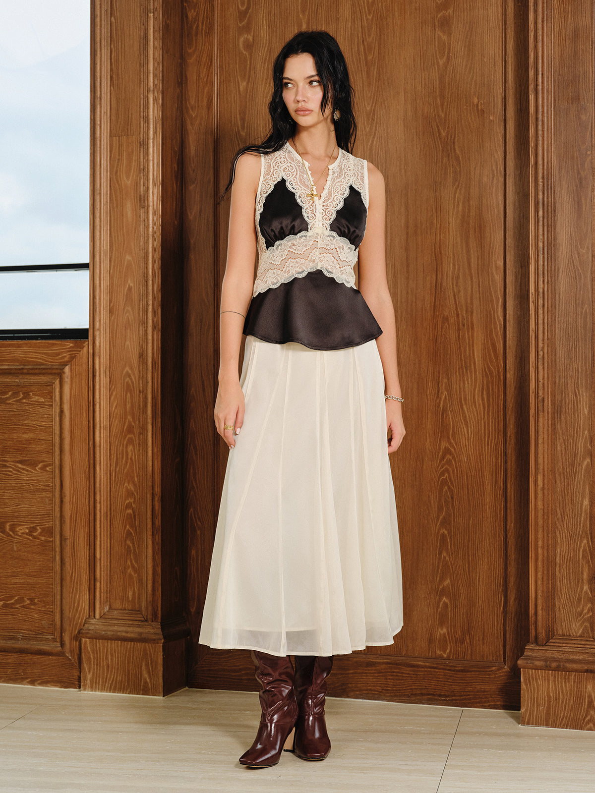 Jupe longue taille mi-haute en mousseline semi-transparente 