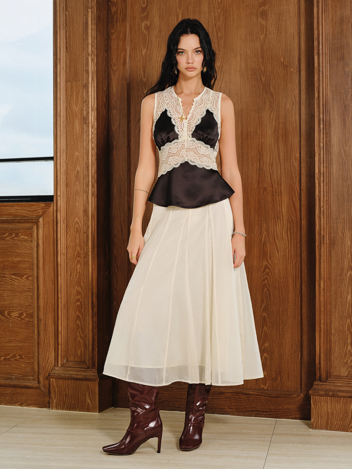 Jupe longue taille mi-haute en mousseline semi-transparente 