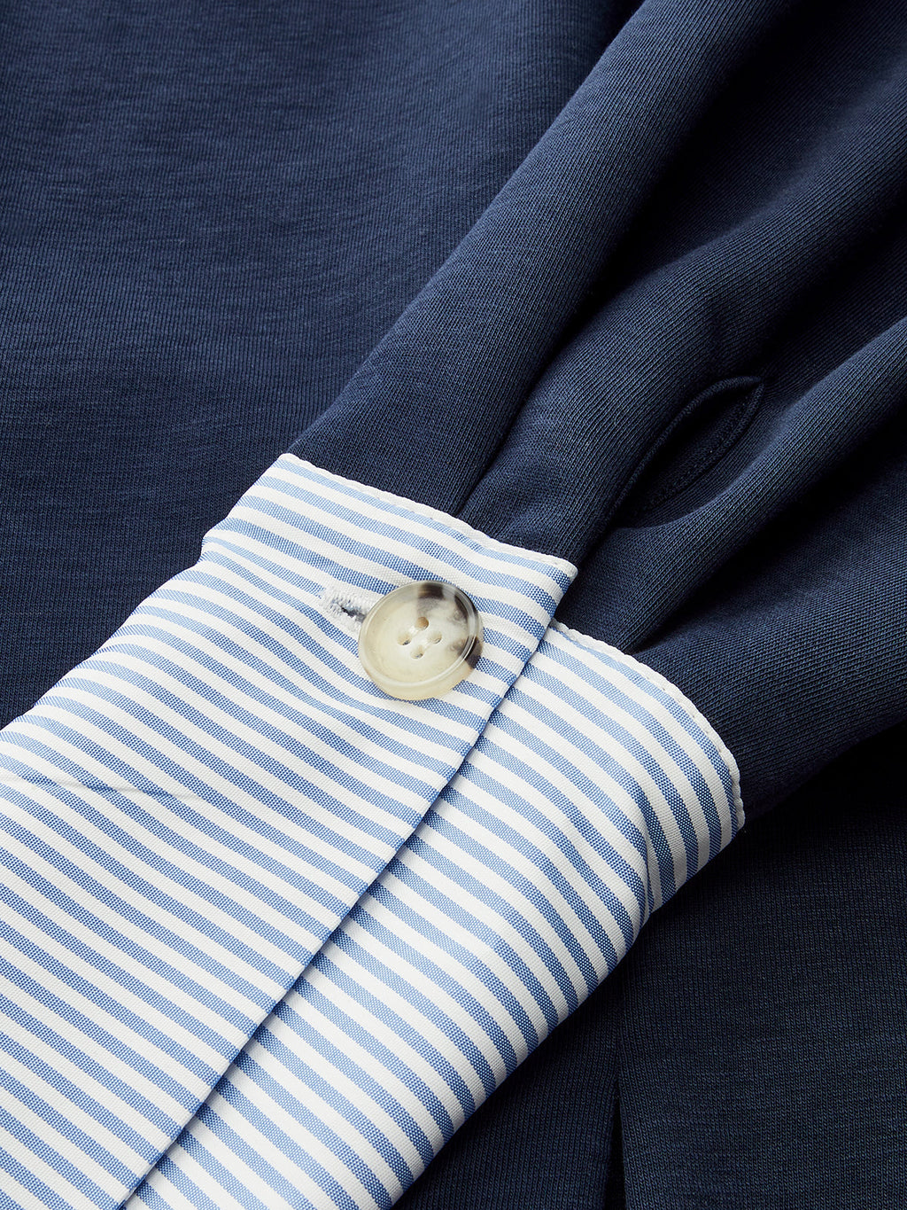 Rundhals-Sweatshirt mit Ballonärmeln und Schößchen