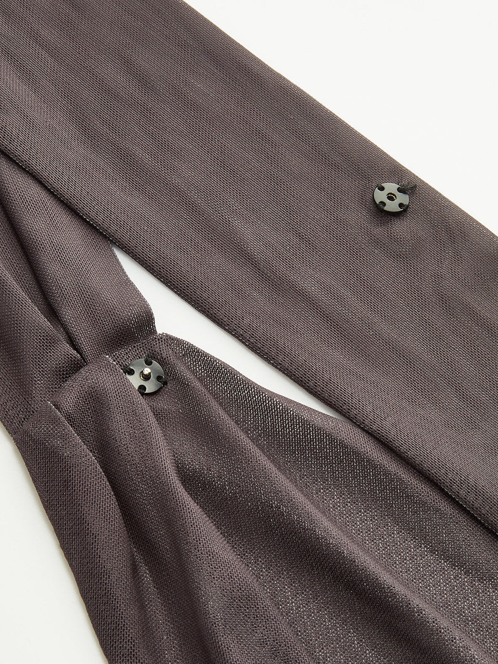 Maxikleid aus Ombre-Netzstoff mit Neckholder