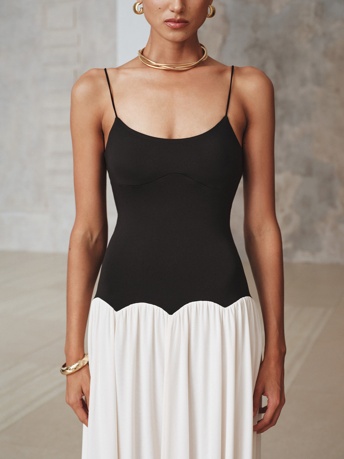 Robe longue débardeur dos nu à blocs de couleurs 