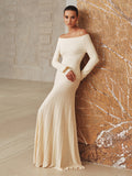 Maxikleid mit Off-Shoulder-Ausschnitt und Texturstrick