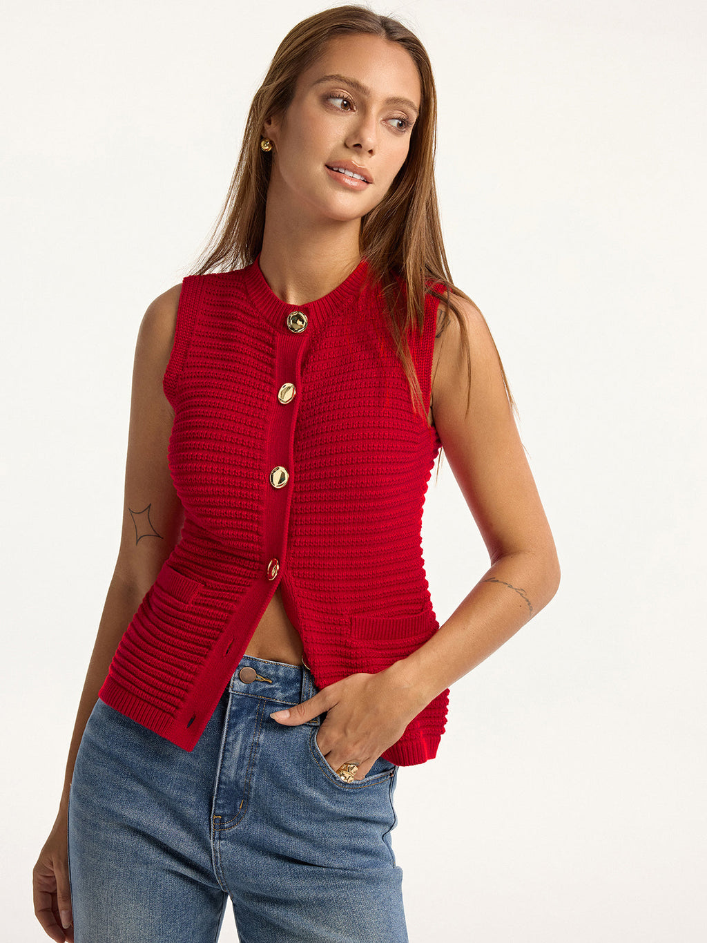 Westenpullover mit Metallknopf und Taschen