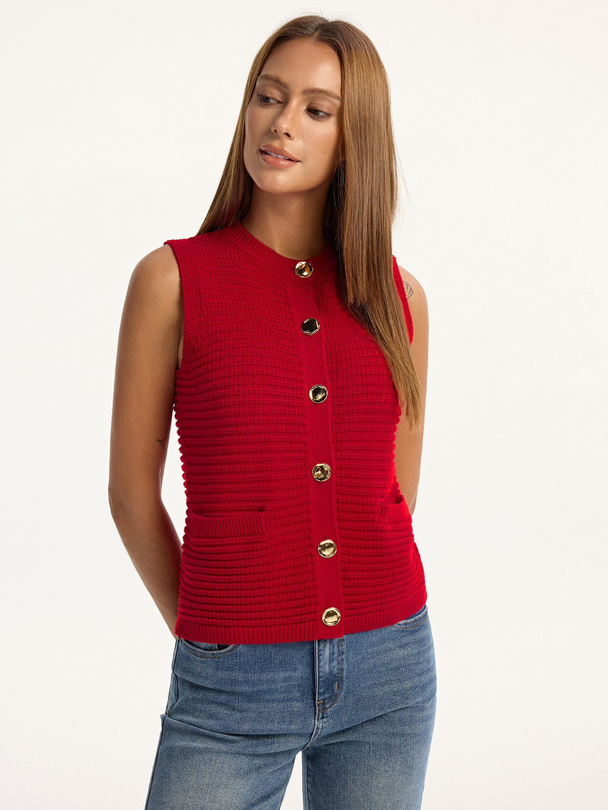 Westenpullover mit Metallknopf und Taschen