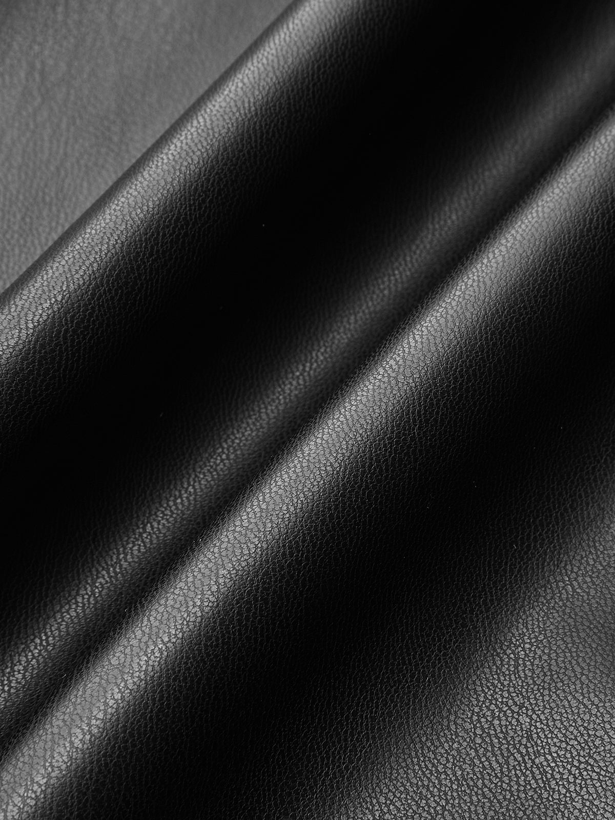 Jacke aus PU-Leder mit Metallknöpfen und Puffärmeln 