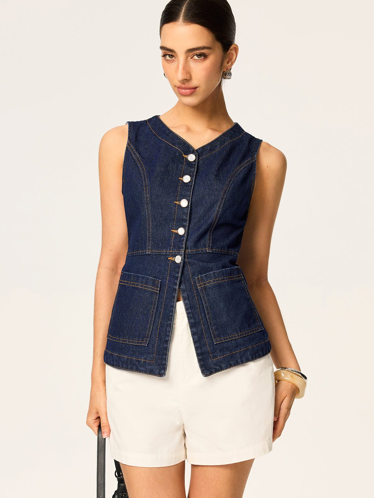 Gilet sans manches en jean slim boutonné