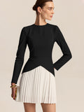 Langärmeliges Color-Block-Plisseekleid