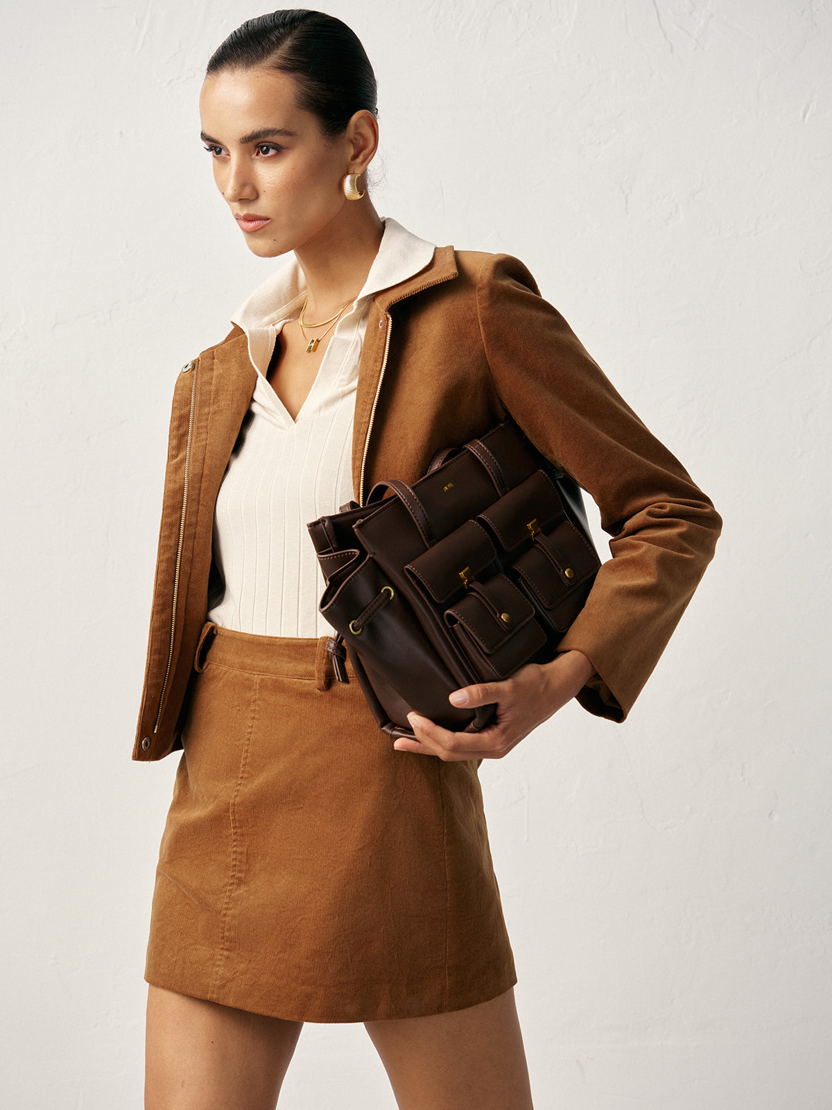 Cord-Minirock mit mittelhohem Bund 