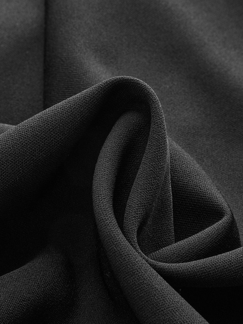 Robe longue en mousseline découpée avec détails métalliques
