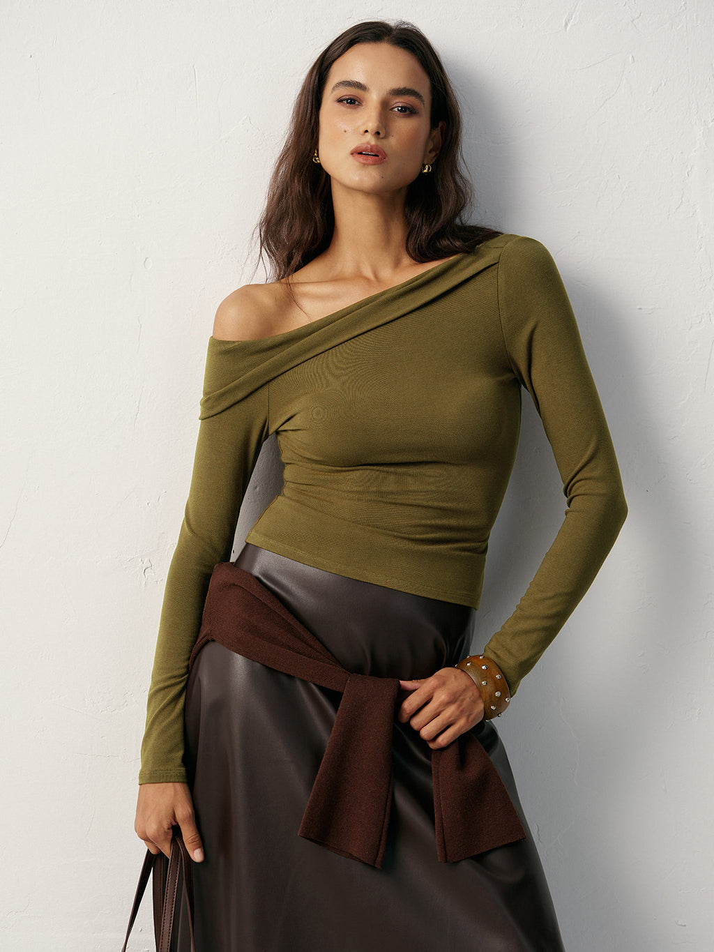 One-Shoulder Langarm-T-Shirt