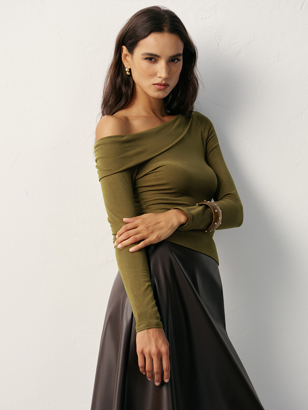One-Shoulder Langarm-T-Shirt