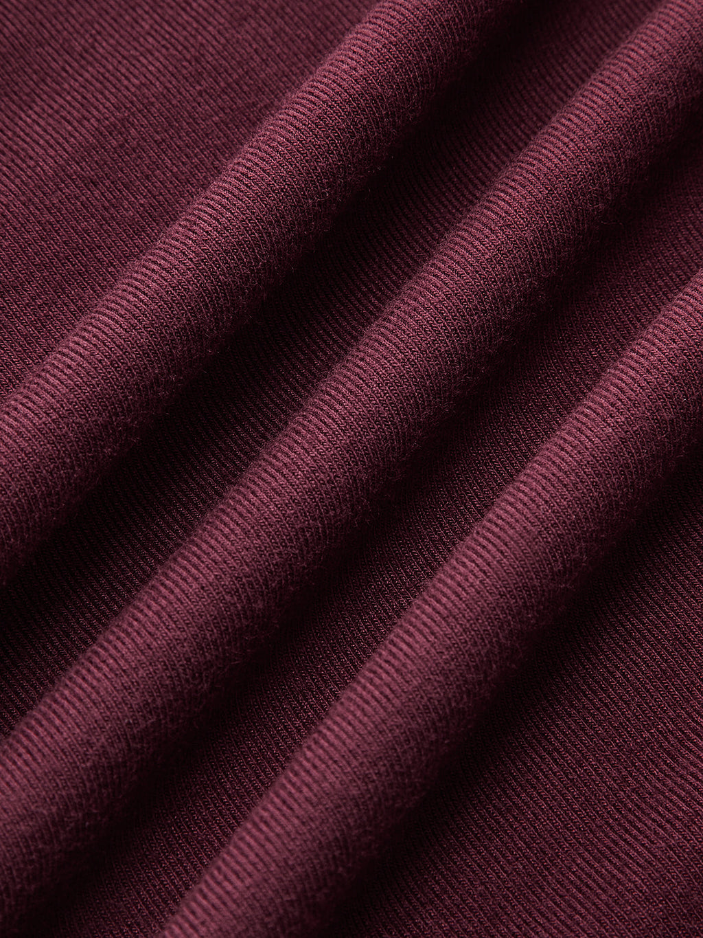 Robe longue froncée à manches longues et boucle en métal