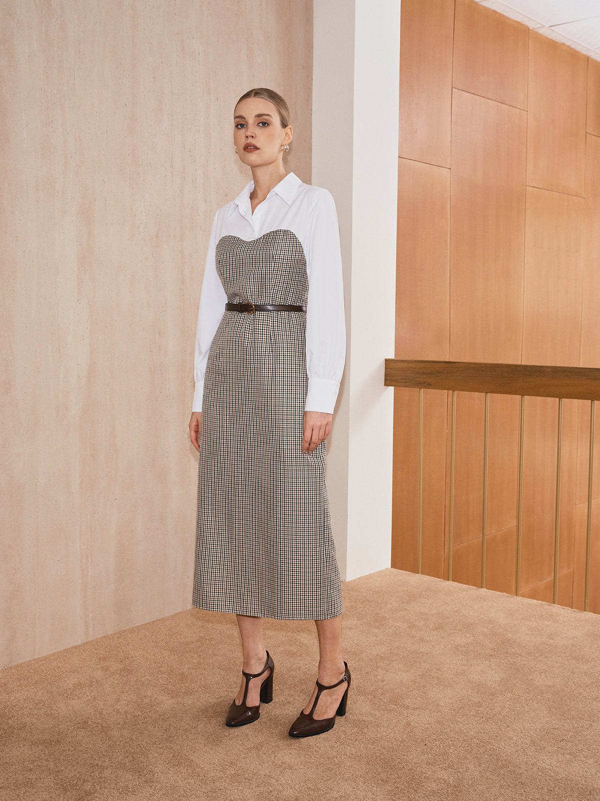 2-in-1 Hemdblusenkleid in Midi-Länge mit Gürtel im Karomuster