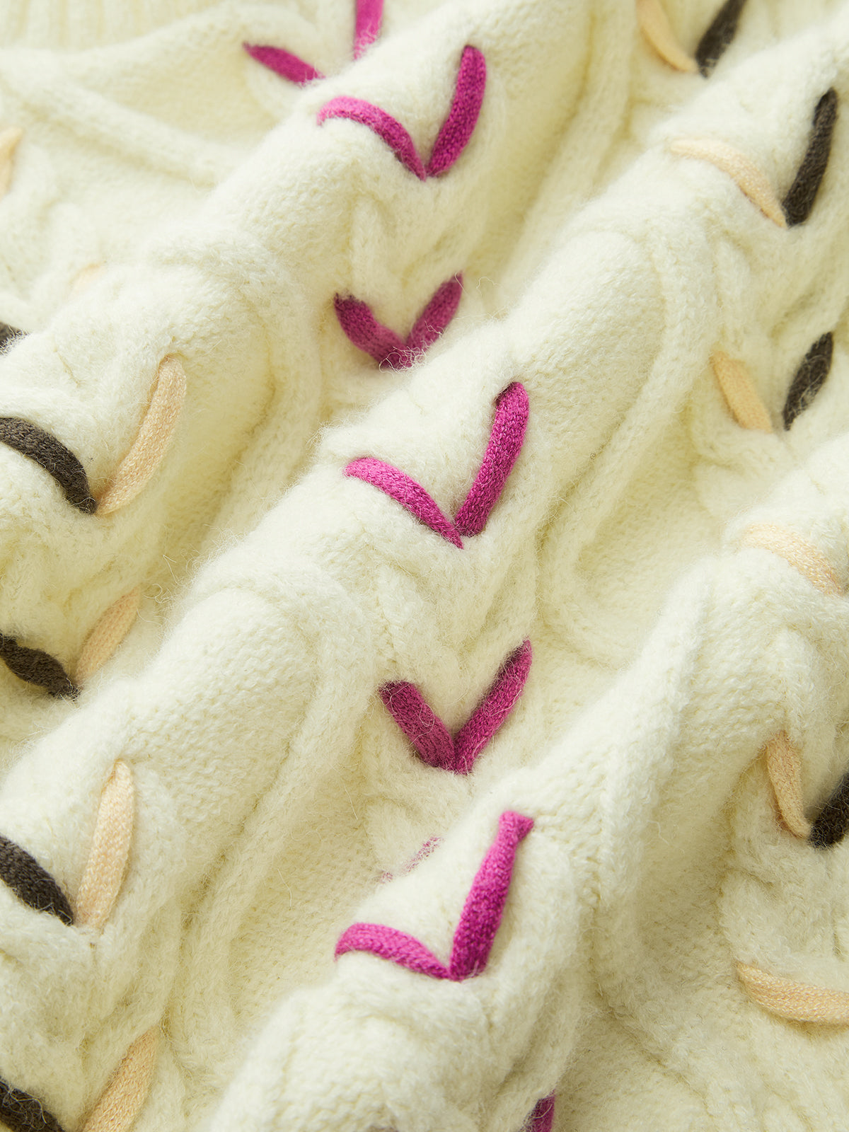 Cable Knit Contrast Stitched Sweater Vest